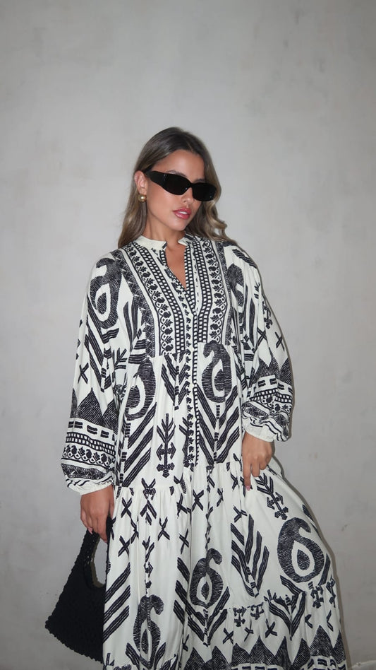 גלביה קומות כפתורים וירגיניה | לבן/שחור