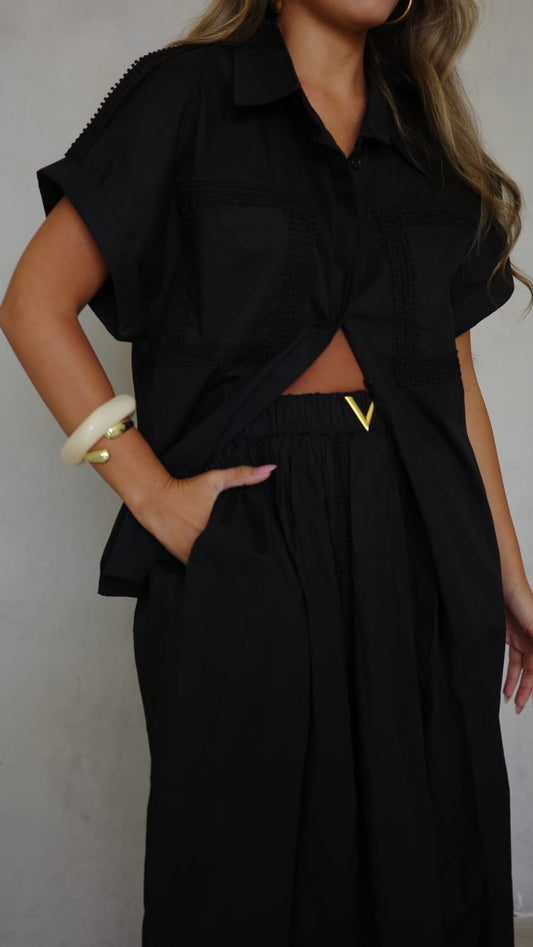 חליפת חצאית קלוש פוקט | שחור