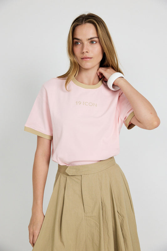 Essential Ringer 19 ICON T Shirt-pink