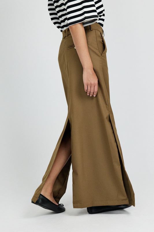 Urban Cargo Maxi  Skirt | Camel