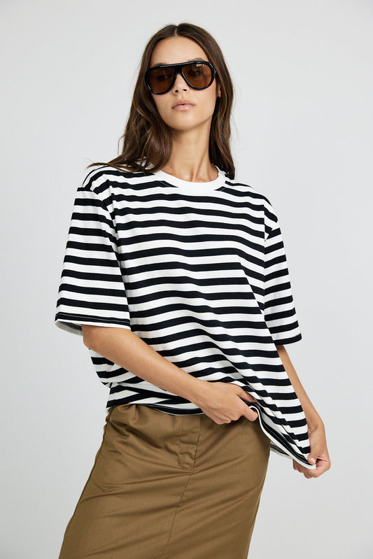 Oversized Striped Basic T-Shirt – Black & Cream