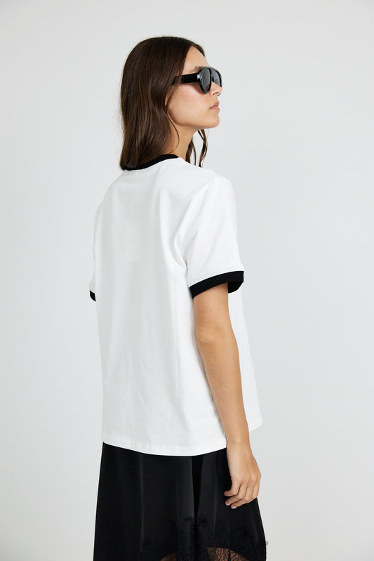 Essential Ringer 19 ICON T Shirt-white