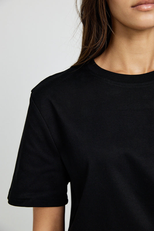 Premium Basic T-Shirt - black