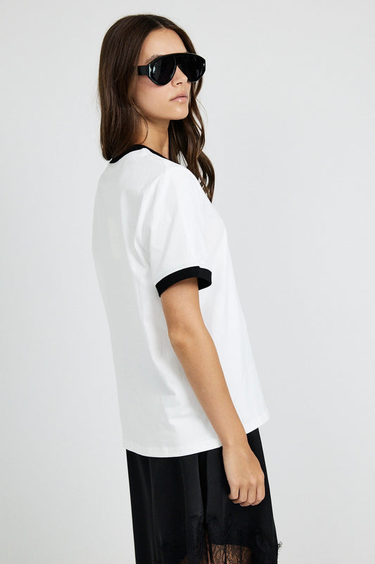 Essential Ringer 19 ICON T Shirt-white