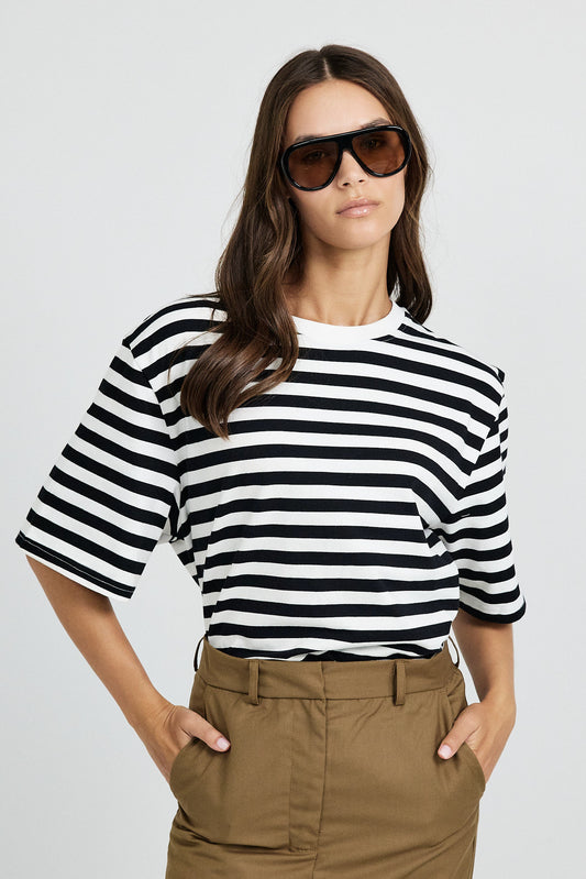Oversized Striped Basic T-Shirt – Black & Cream