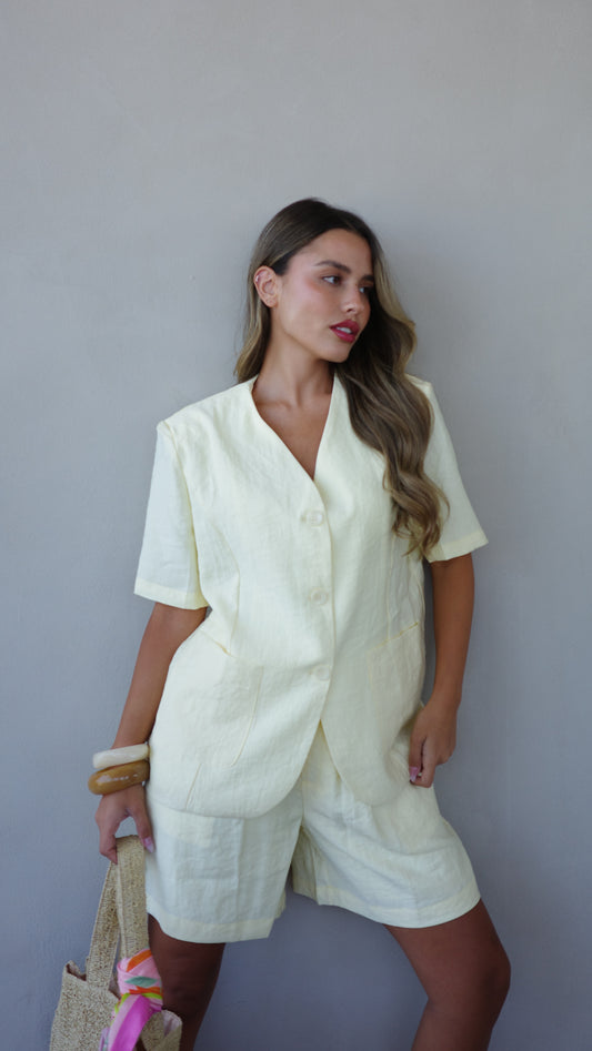 חליפת שורט מחויט | צהוב בננה