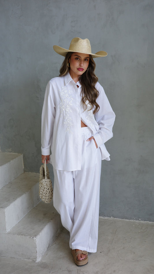 חליפת מכנס משולבת רקמה וחרוזים | לבן