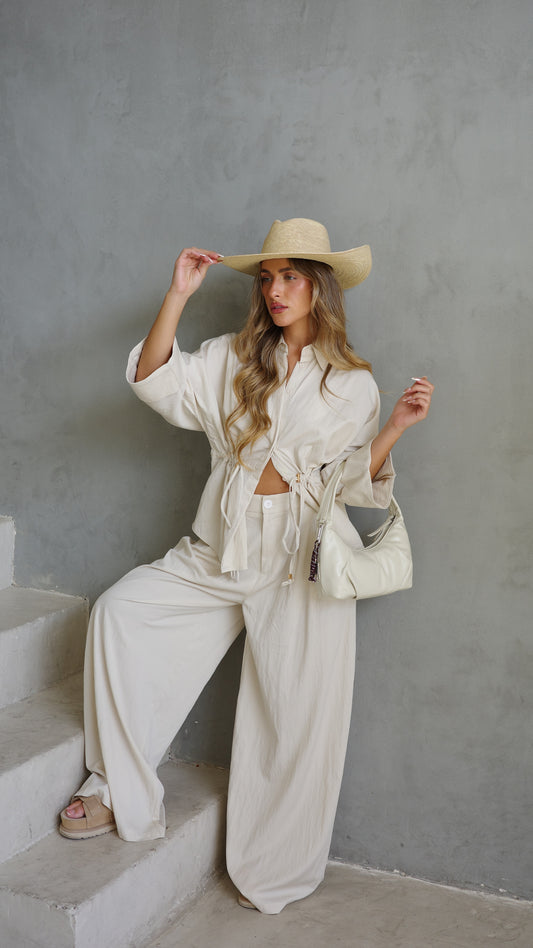 חליפת מכנס גומי כיווץ מקארתי | בז