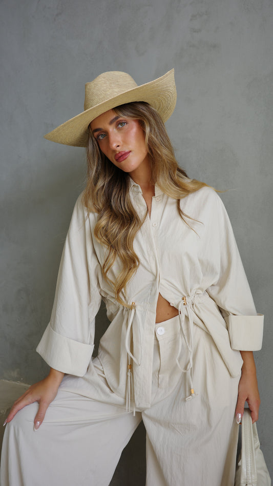 חליפת מכנס גומי כיווץ מקארתי | בז