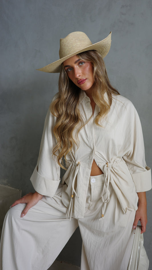 חליפת מכנס גומי כיווץ מקארתי | בז