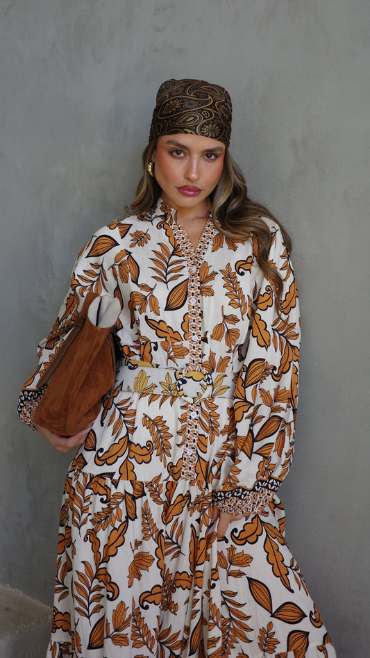 גלביה קומות כפתורים חגורה אמנואל | שמנת/כתום