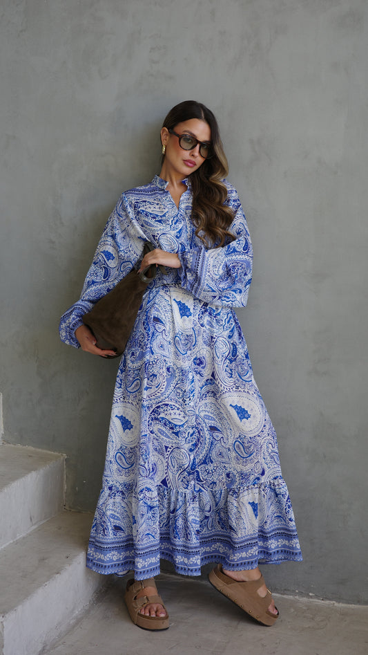 גלביה קומות כפתורים חגורה רייצל | תכלת/לבן