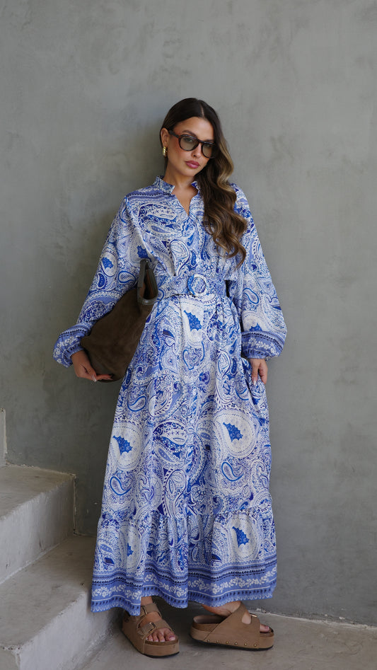 גלביה קומות כפתורים חגורה רייצל | תכלת/לבן