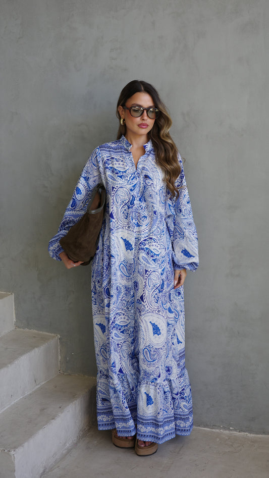 גלביה קומות כפתורים חגורה רייצל | תכלת/לבן