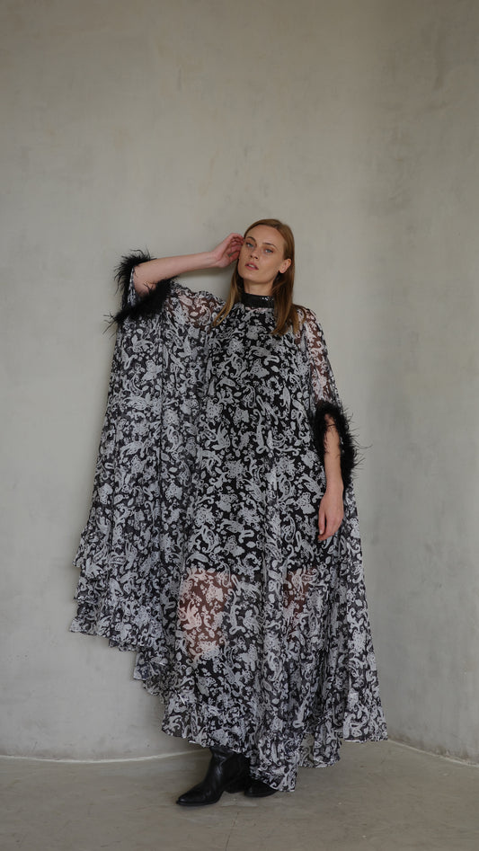 שמלת אוברסייז שיפון מעוגלת | שחור