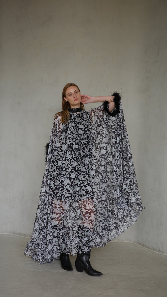 שמלת אוברסייז שיפון מעוגלת | שחור