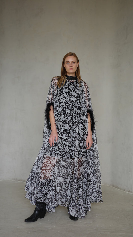 שמלת אוברסייז שיפון מעוגלת | שחור