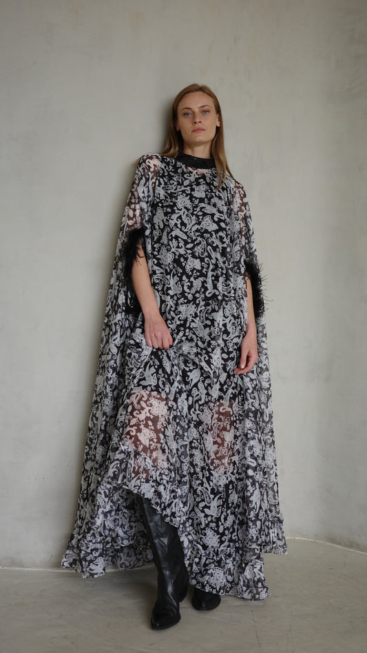 שמלת אוברסייז שיפון מעוגלת | שחור