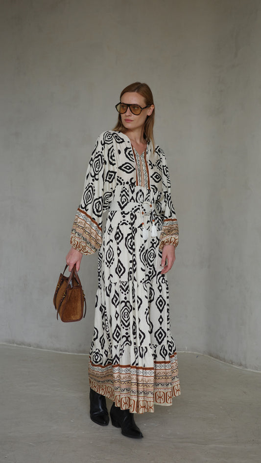 גלביה קומות פונפונים אנגליקה | שמנת/חום