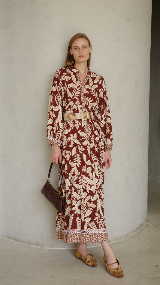 גלביה קומות כפתורים חגורה אמנואל | בורדו/בז