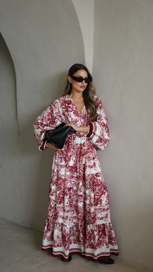 גלביה קומות פונפונים אוריה | לבן/בורדו