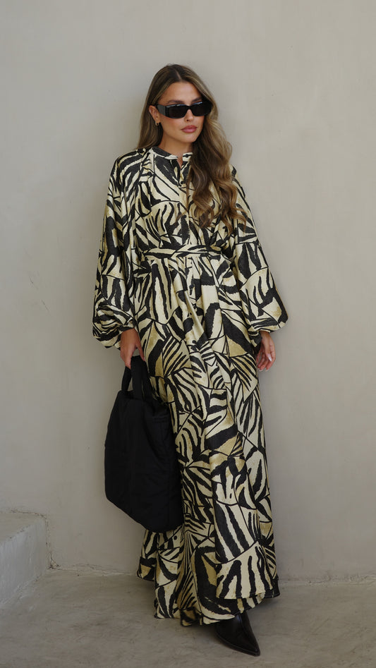 שמלת קלוש אוברסייז כפתורים סידני | בז