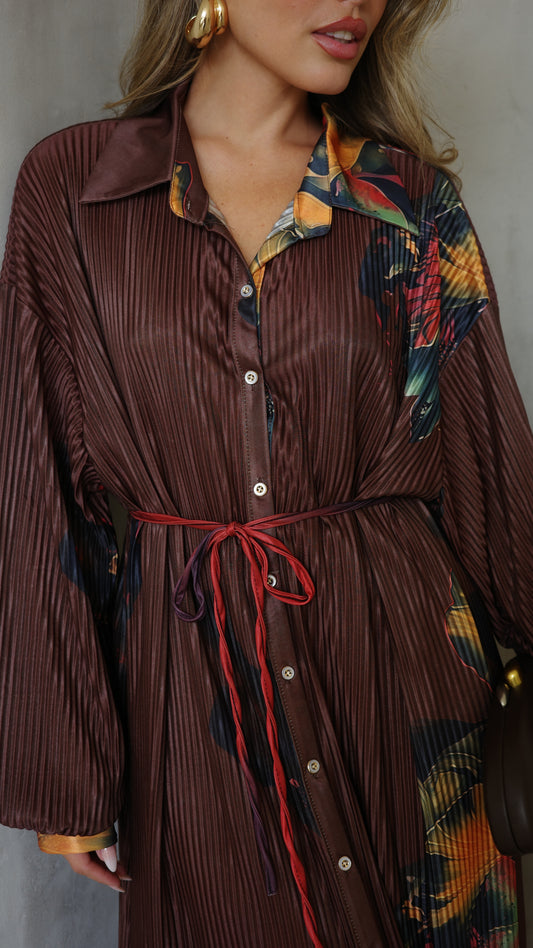 שמלת פליסה כפתורים קארן | חום