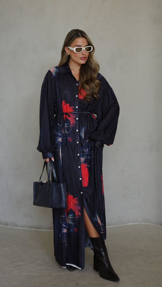 שמלת פליסה כפתורים קארן | שחור