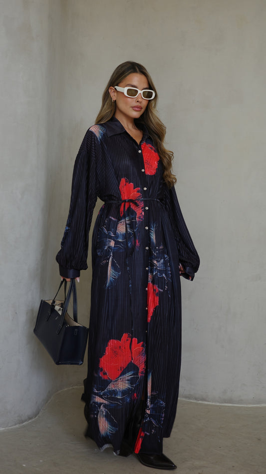 שמלת פליסה כפתורים קארן | שחור