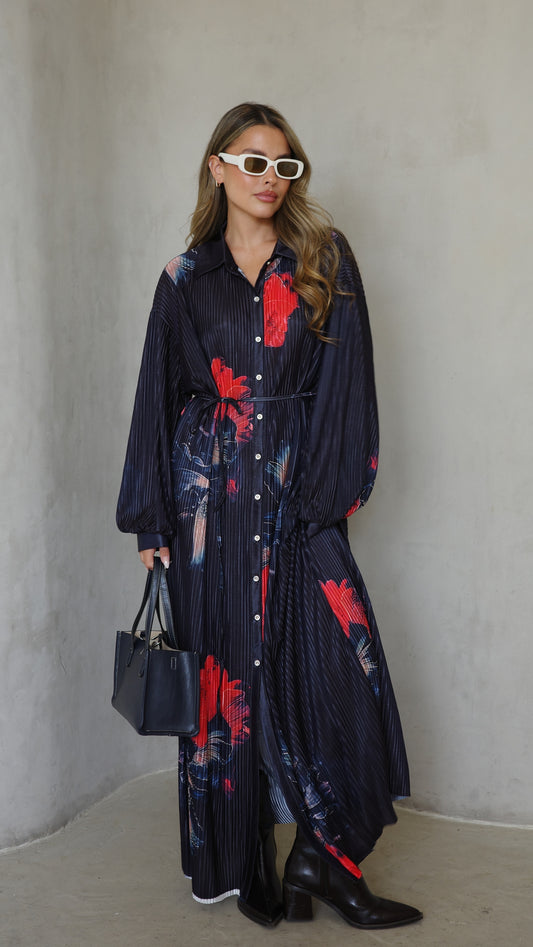 שמלת פליסה כפתורים קארן | שחור