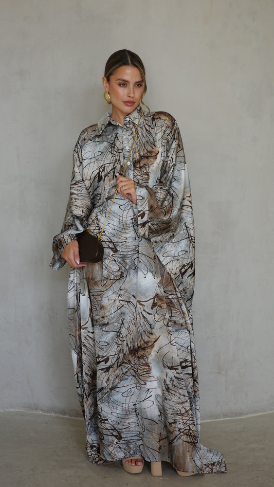 שמלת מקסי אוברסייז סאטן גולייט | בז