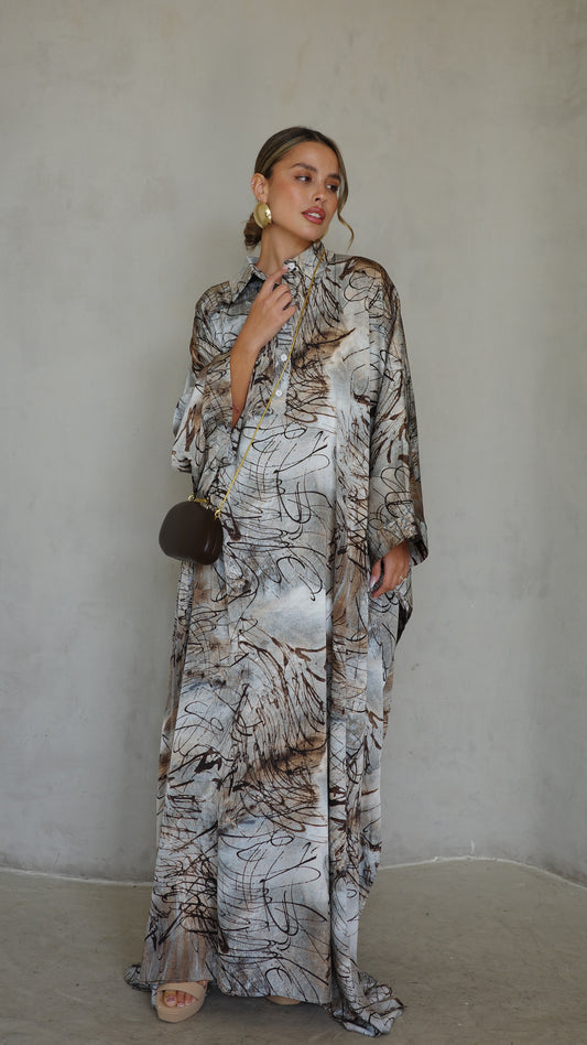 שמלת מקסי אוברסייז סאטן גולייט | בז