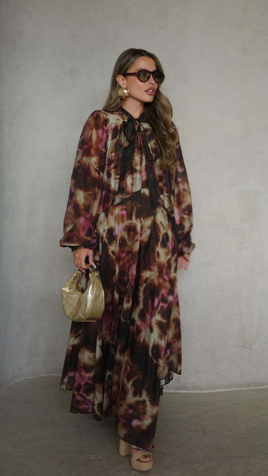 שמלת קלוש עניבה קארינה | חום/סגול