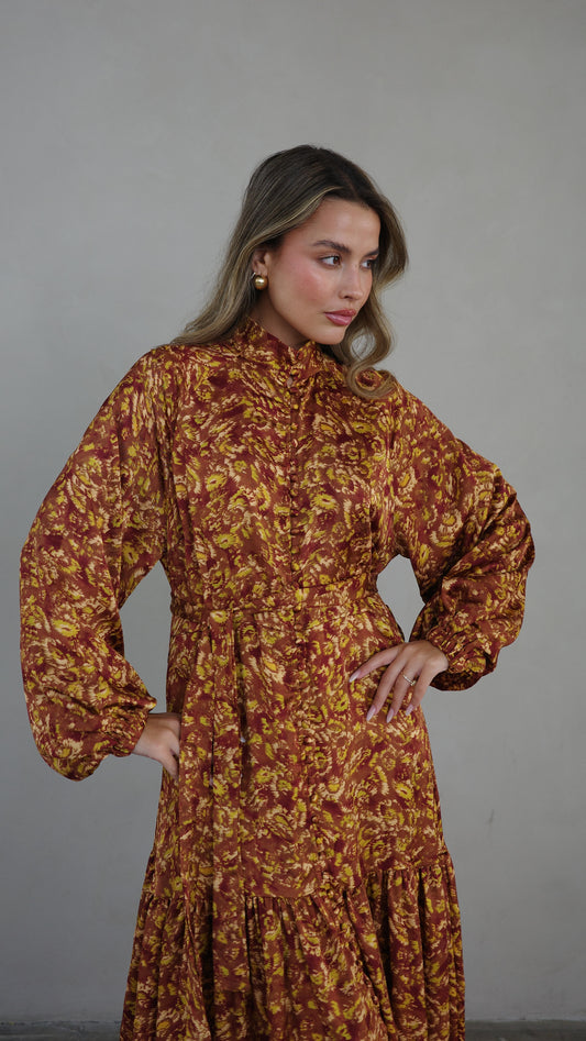 שמלת מקסי קלוש קומות איוונקה | חום