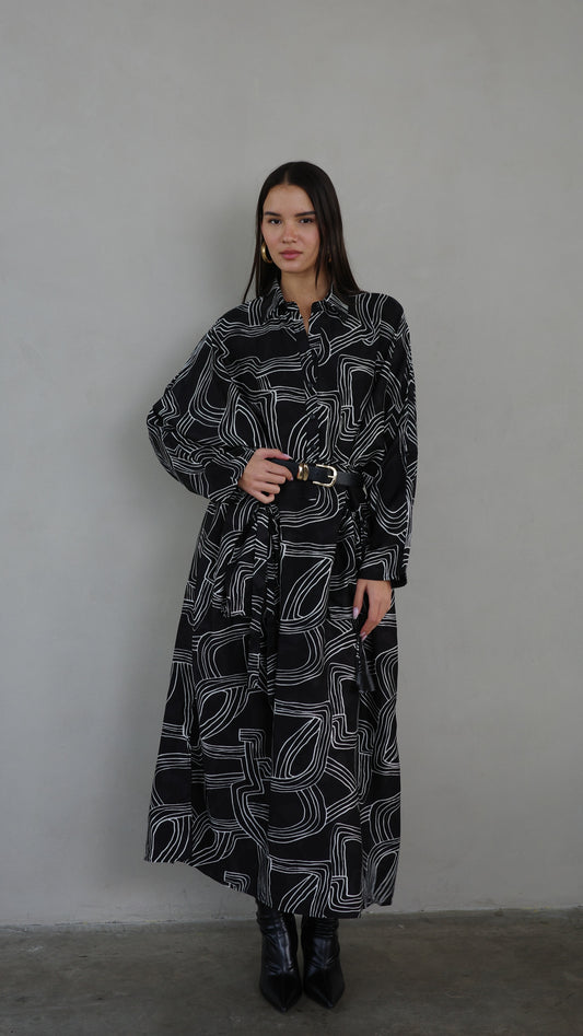 שמלת מקסי גלביה קלאסי מישל | שחור/לבן