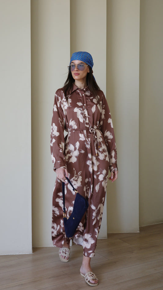 שמלת מקסי גלביה קלאסי פרח | חום