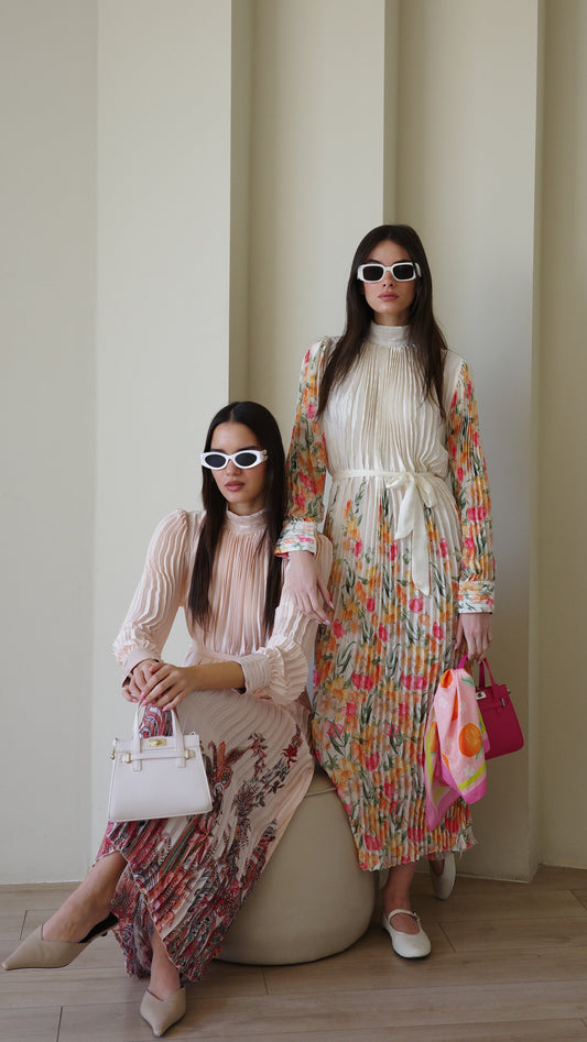 שמלת מידי פליסה קנדרה | שמנת