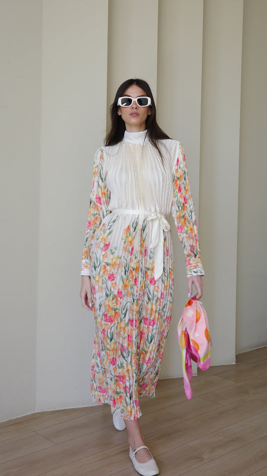 שמלת מידי פליסה קנדרה | שמנת