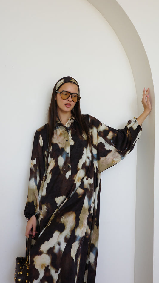 שמלת מקסי אוברסייז כפתורים ניקולה | חום/בז