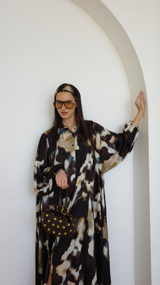 שמלת מקסי אוברסייז כפתורים ניקולה | חום/בז