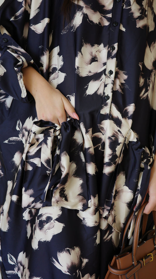 שמלת אוברסיז עטלף אמבר | שחור