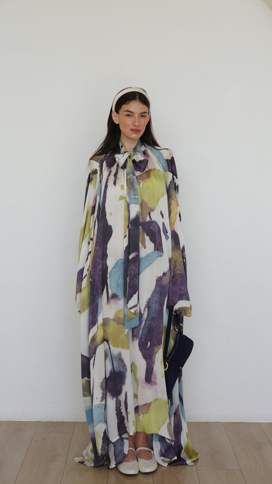 שמלת מקסי אוברסייז עניבה דונטלה | שמנת/ירוק