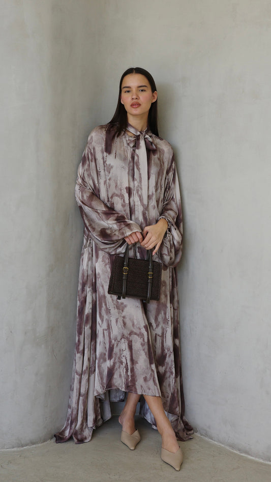 שמלת מקסי אוברסייז עניבה דונטלה | חום/אפור