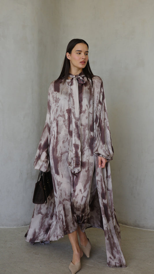 שמלת מקסי אוברסייז עניבה דונטלה | חום/אפור