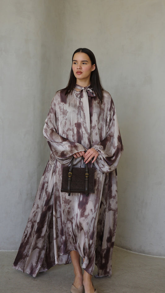 שמלת מקסי אוברסייז עניבה דונטלה | חום/אפור