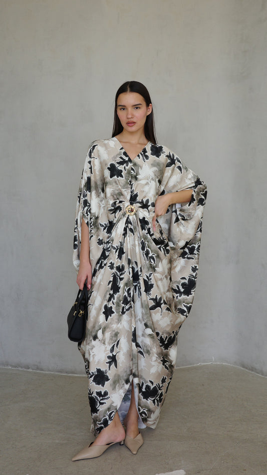 שמלת עטלף כיווצים אבזם פירנצה | בז/אפור