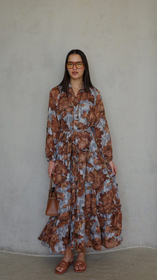 שמלת שיפון קלוש קומות פלווארס נויה | אפור/חום