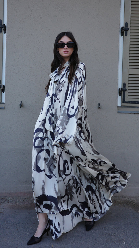 שמלת מקסי אוברסייז עניבה דונטלה | לבן/שחור