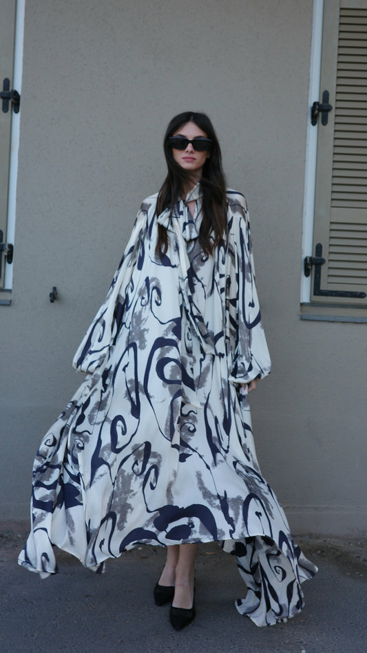 שמלת מקסי אוברסייז עניבה דונטלה | לבן/שחור