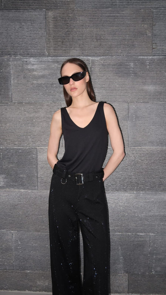 מכנס חגורה משולב ניטים | שחור